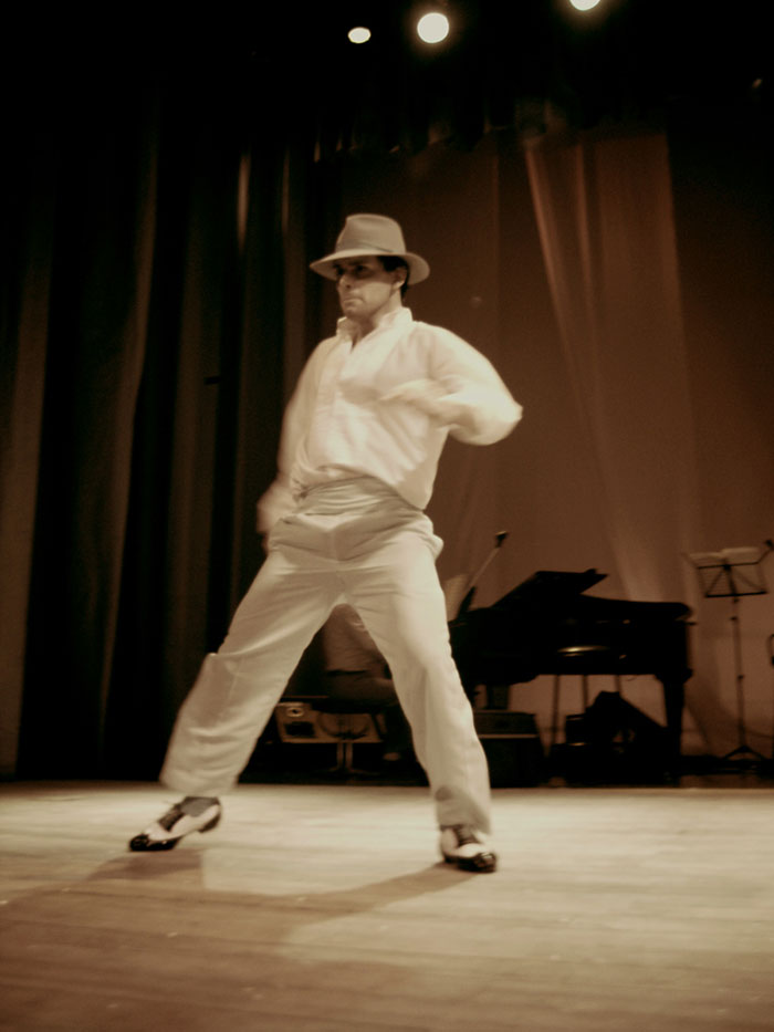Fernando Serrano dancing